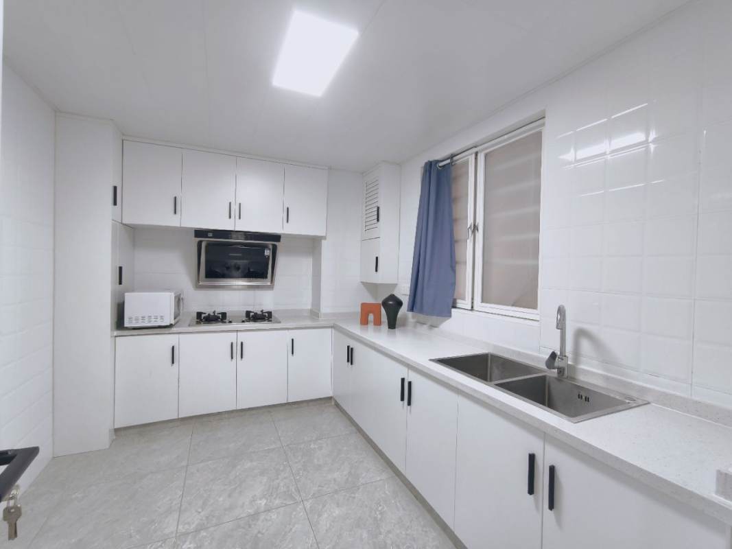 Housing image — Kitchen