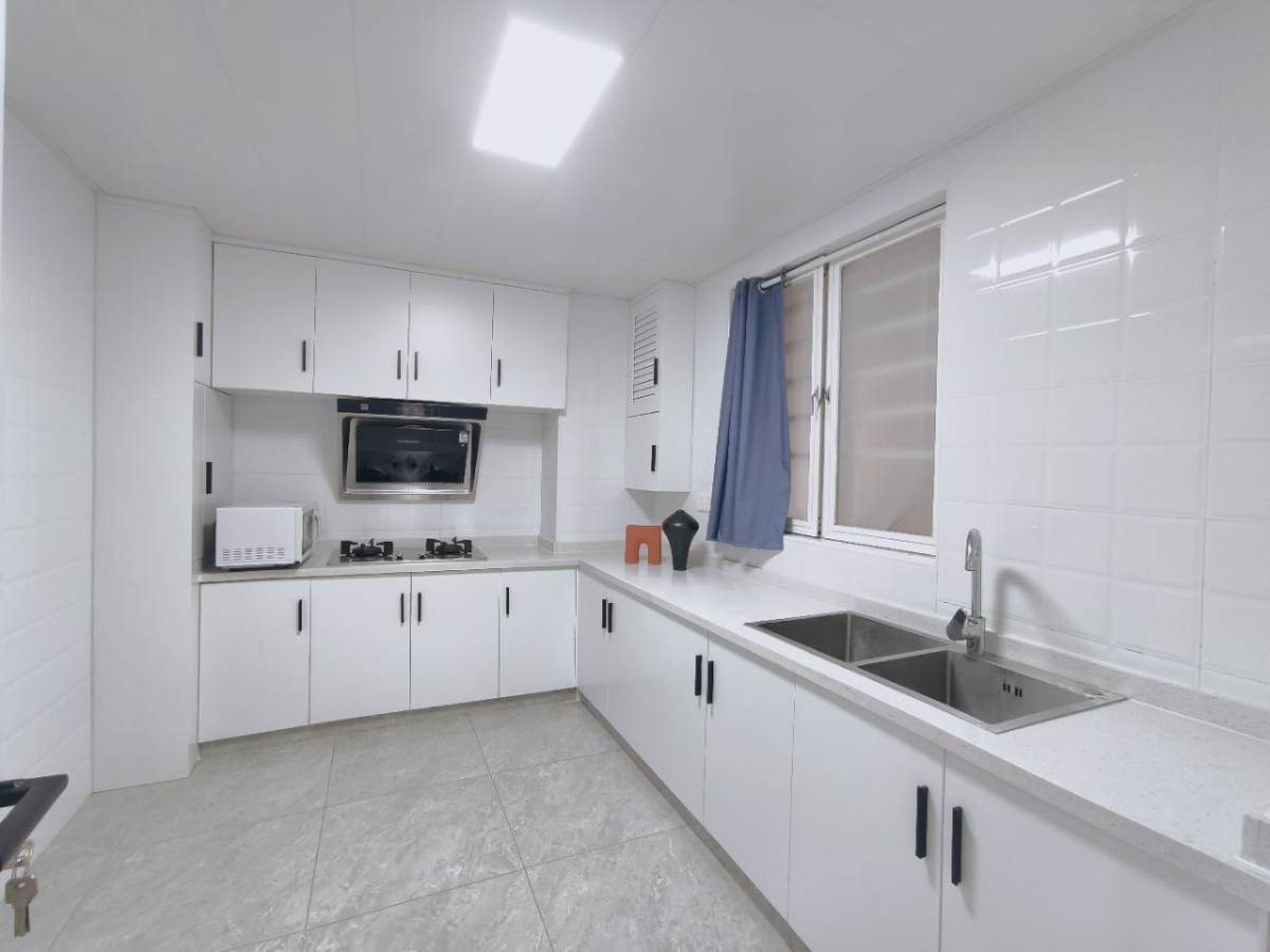 Housing image — Kitchen