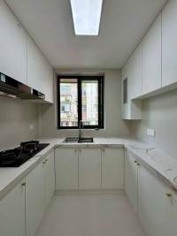 Housing image — Kitchen
