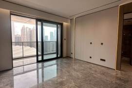 4BR Apartment near Hanzhong Rd Metro