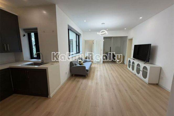 3BR Heritage Apartment in Old Xuhui (L10/L11)