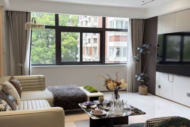 Spacious 3BR Apartment near Zhongshan Park (L2/L3/L4)
