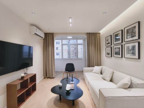 Housing image — Living Room