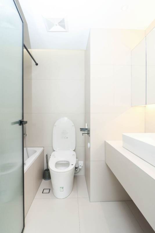 Housing image — Bathroom