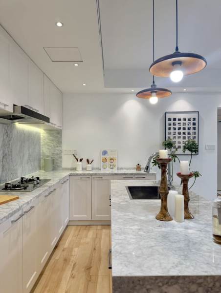 Housing image — Kitchen