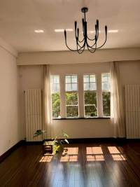 Housing image — Living Room