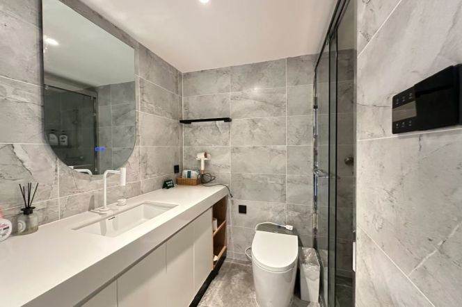 Spacious 1BR Apartment at Tongji Garden