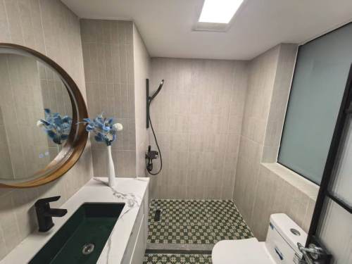 Housing image — Bathroom