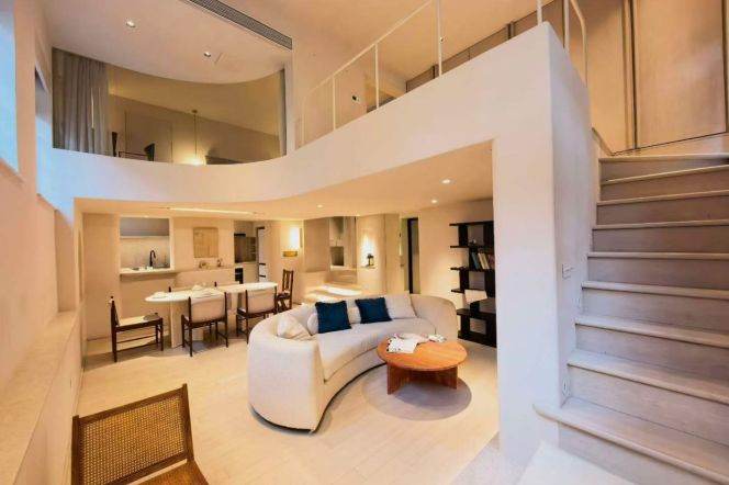 Spacious 2BR Apartment near Shanghai Library