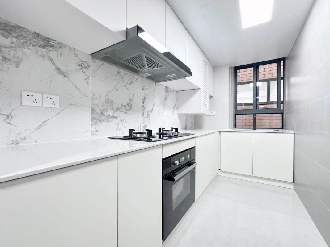 Housing image — Kitchen