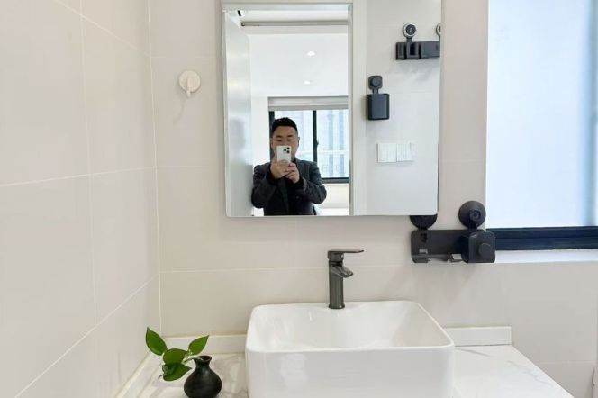 1BR Apartment in Jing'an