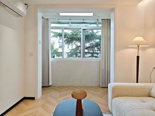 Housing image — Living Room