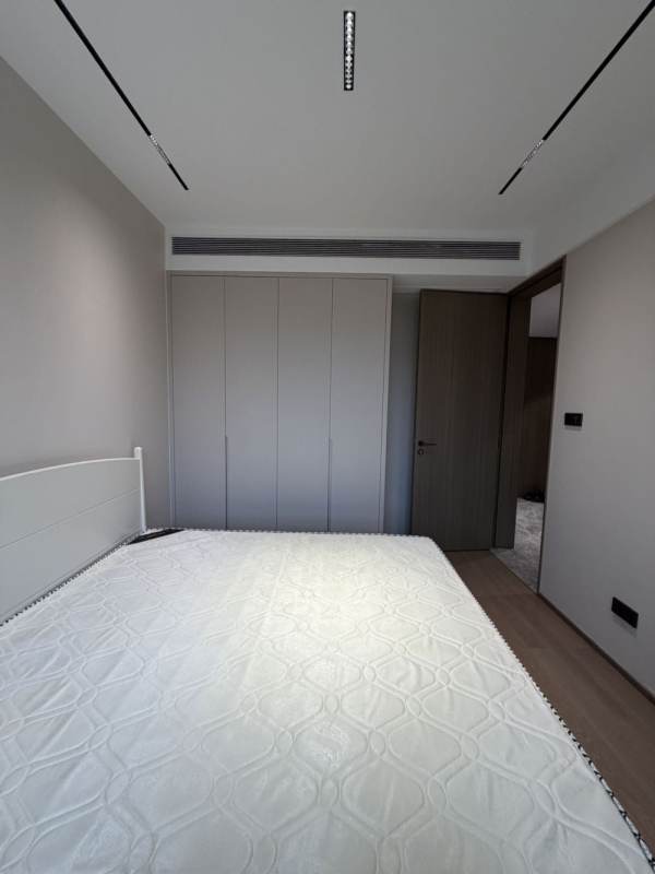 Housing image — Bedroom