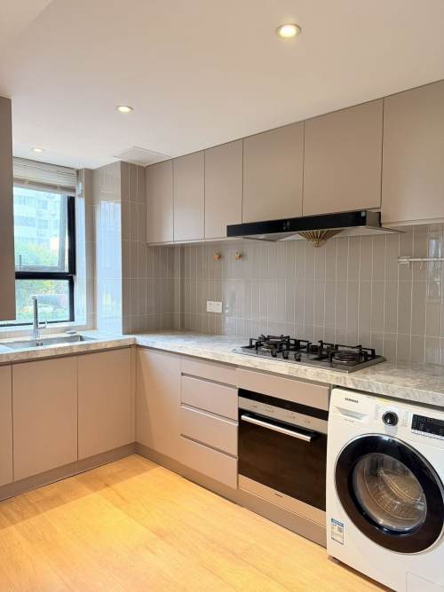 Housing image — Kitchen