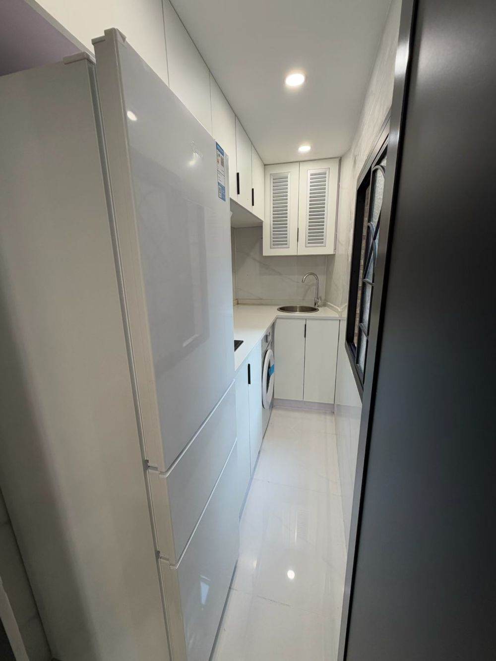 Housing image — Kitchen