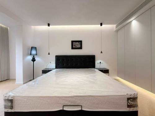 Housing image — Bedroom