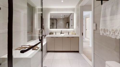 Housing image — Bathroom