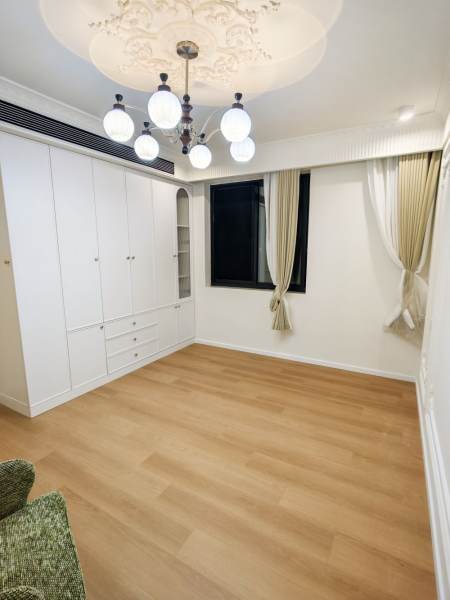 Housing image — Bedroom