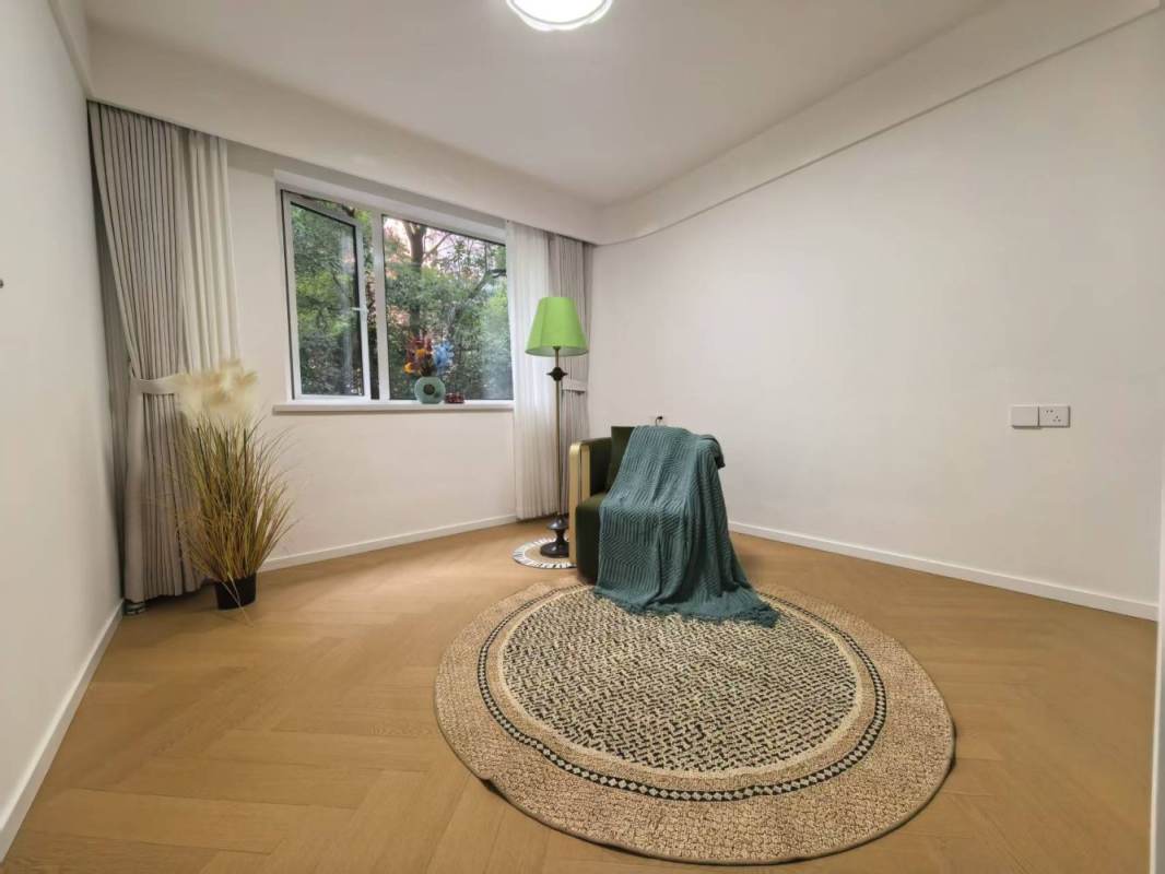 Housing image — Kitchen