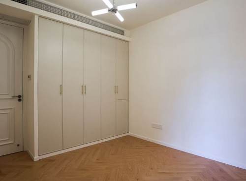 Housing image — Bedroom