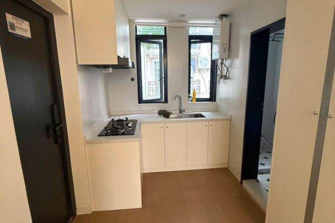 1BR Apartment in Old Xuhui (L9/L12)