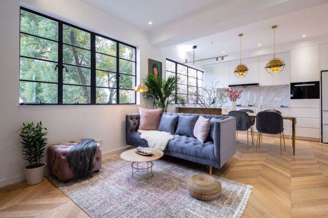 3BR Apartment in Old Xuhui with Green View (L10/L11)