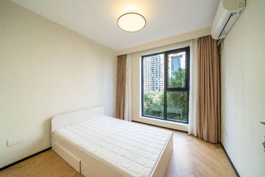 Housing image — Bedroom
