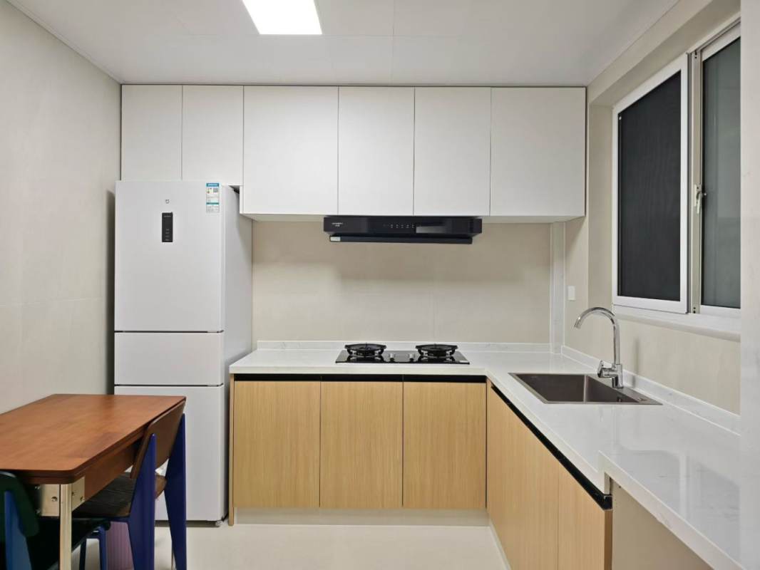 Housing image — Kitchen