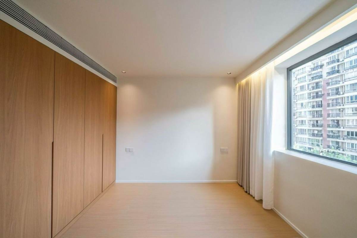 Housing image — Bedroom