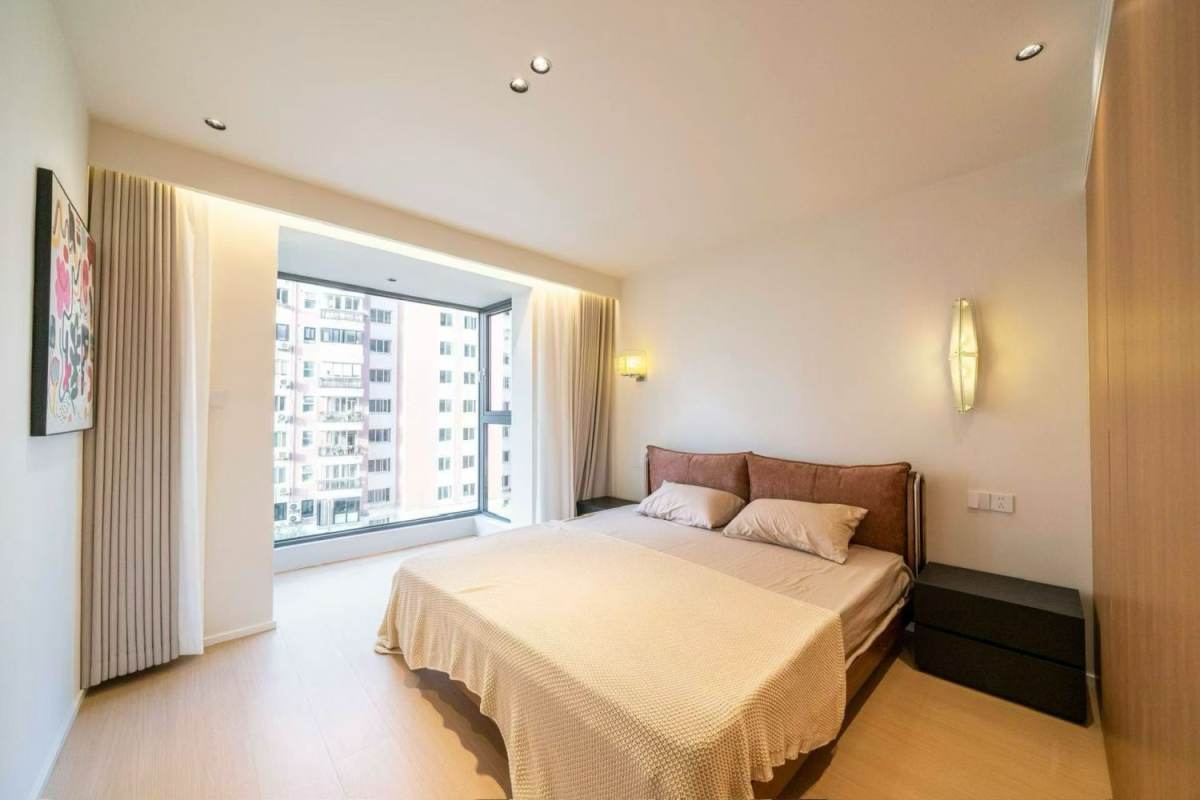 Housing image — Bedroom