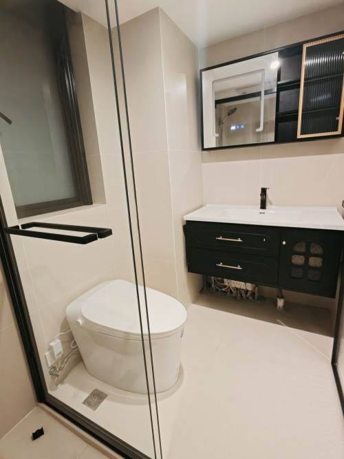 Housing image — Bathroom