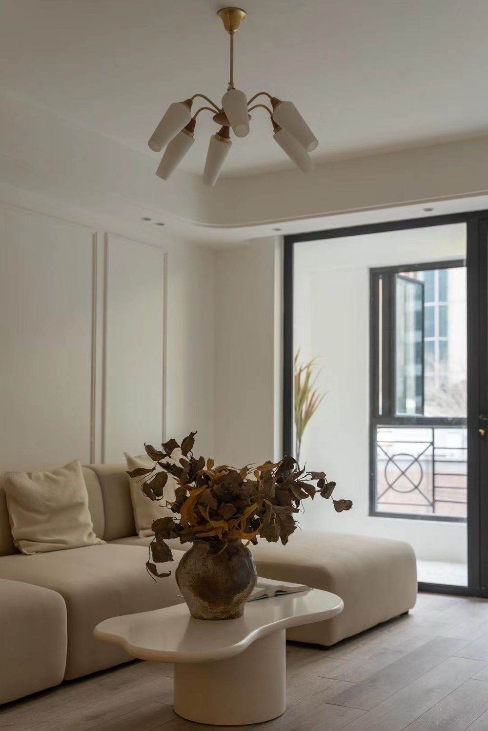 Housing image — Living Room