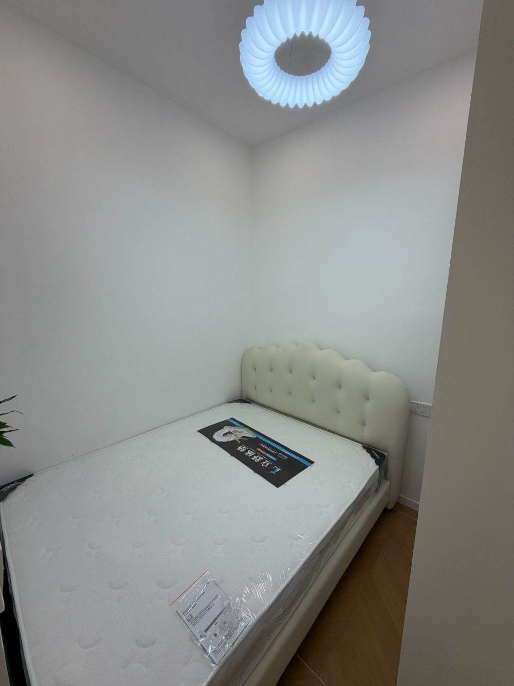 Housing image — Bedroom