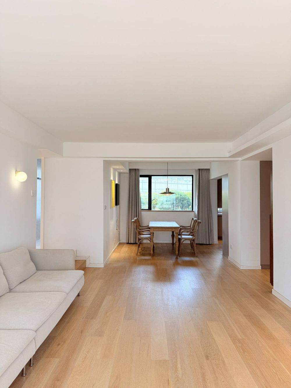 Housing image — Living Room