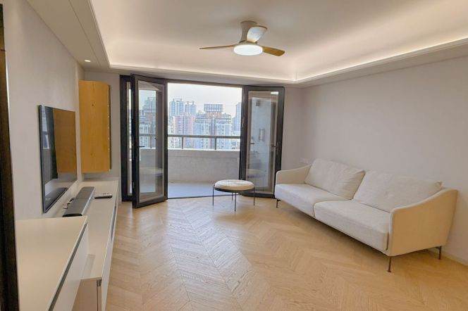 Spacious 3BR Apartment near South Shaanxi Rd Metro