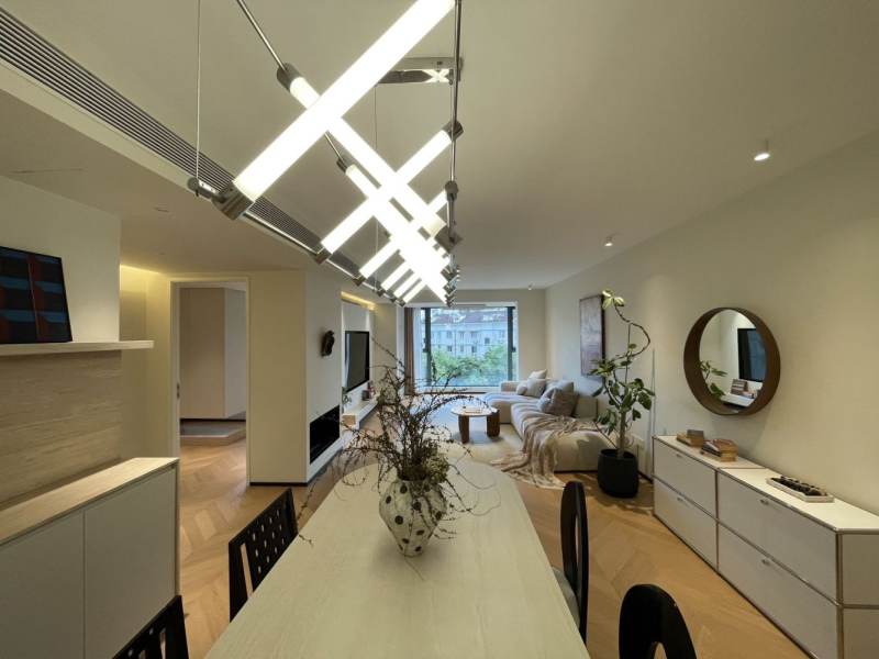 Housing image — Living Room