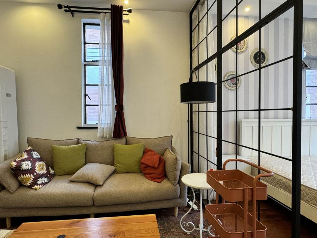 Housing image — Living Room