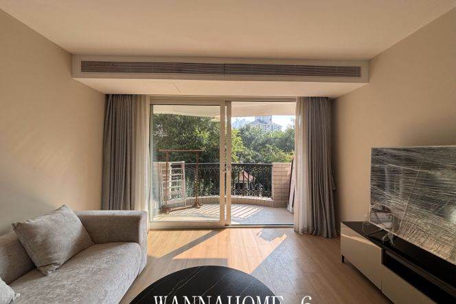 4BR Apartment in Jing'an (L1/L12/L13)