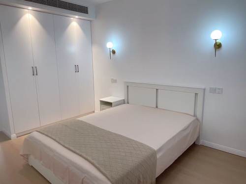 Housing image — Bedroom