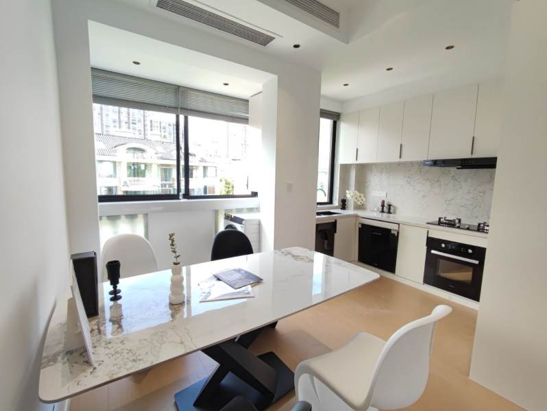 Housing image — Kitchen