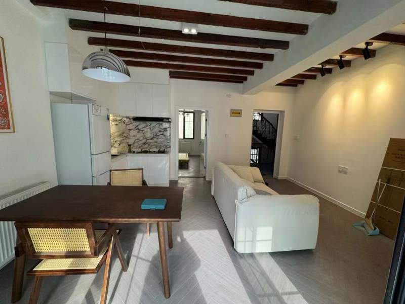 Housing image — Living Room