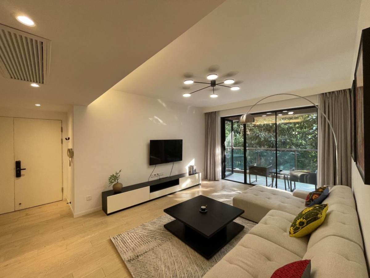 Housing image — Living Room