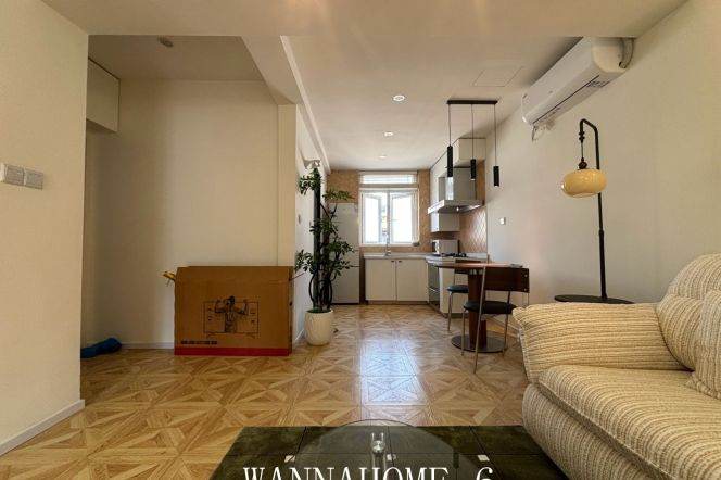 1BR Apartment near Zhongshan Park (L2/L11)