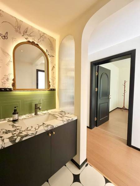 Housing image — Bathroom