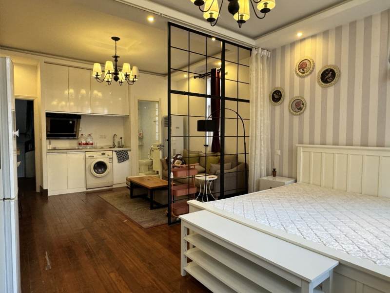 Housing image — Bedroom
