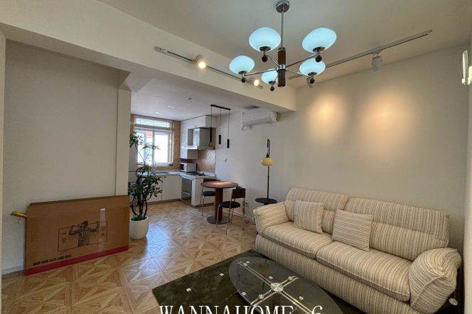 1BR Apartment near Zhongshan Park (L2/L11)