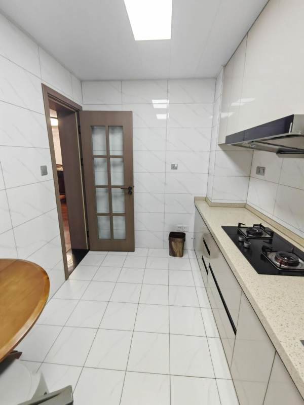 Housing image — Kitchen