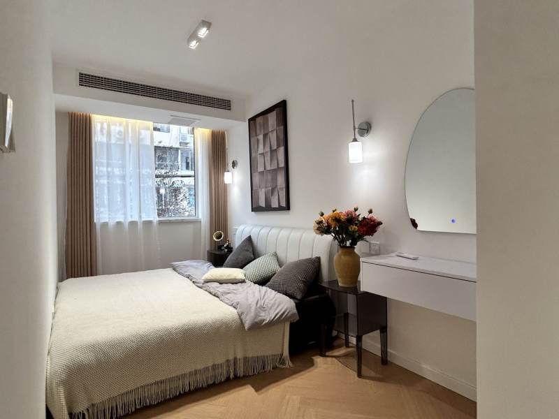 Housing image — Bedroom