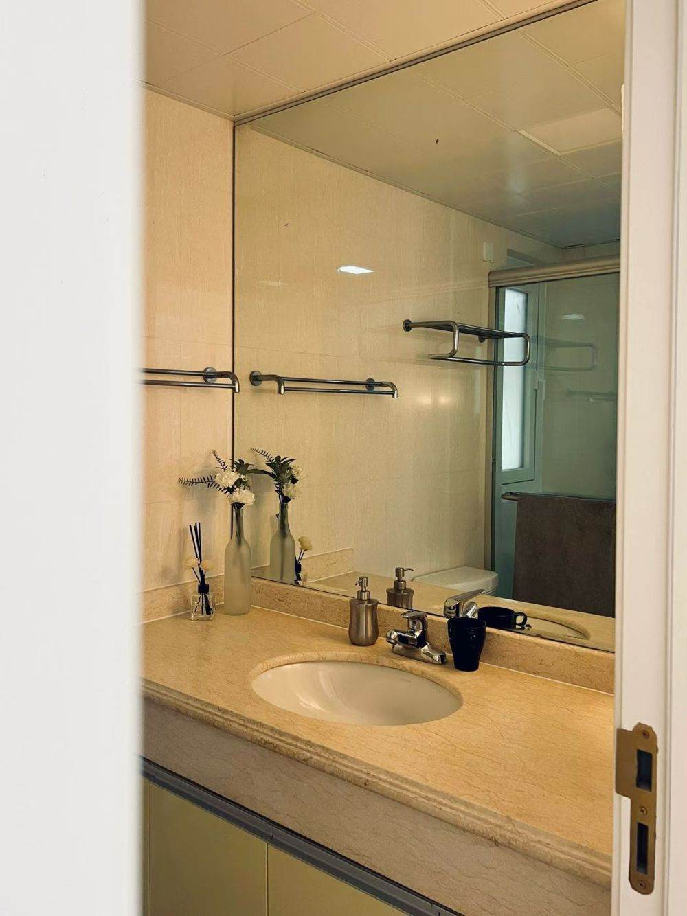 Housing image — Bathroom