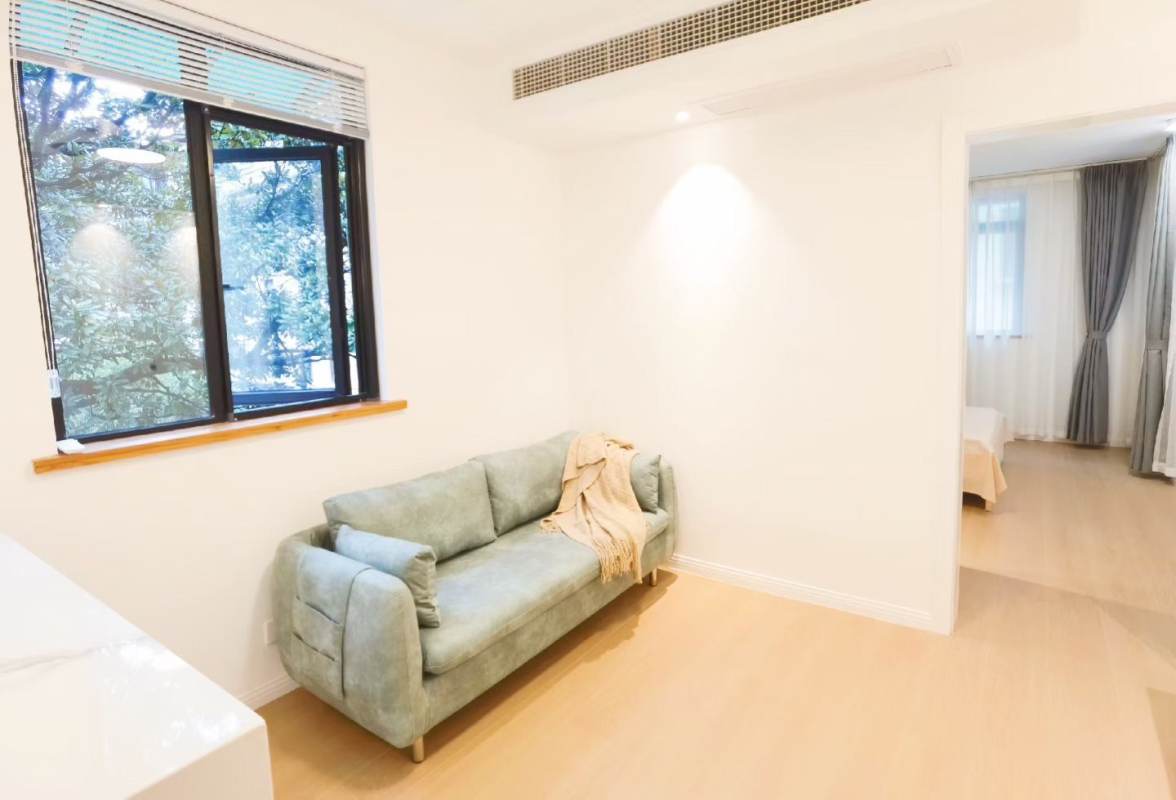 Housing image — Living Room